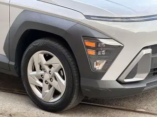 Hyundai KONA 2024 SE 4dr Crossover