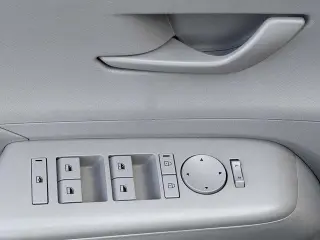 Hyundai KONA 2024 SE 4dr Crossover
