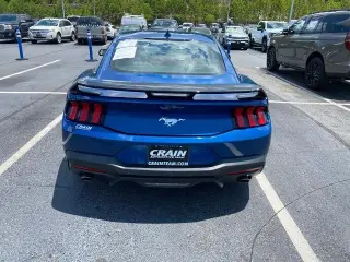Ford Mustang 2024 EcoBoost Premium 2dr Fastback