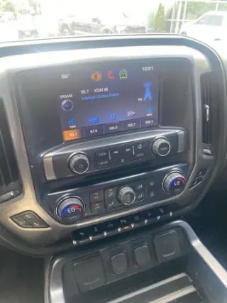 Chevrolet Silverado 2500HD 2015 4x4 LTZ 4dr Crew Cab SB