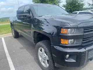 Chevrolet Silverado 2500HD 2015 4x4 LTZ 4dr Crew Cab SB