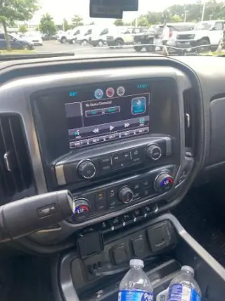 Chevrolet Silverado 1500 2015 4x4 LTZ 4dr Crew Cab 5.8 ft. SB
