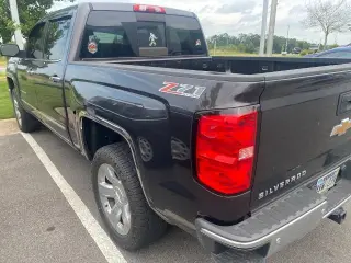 Chevrolet Silverado 1500 2015 4x4 LTZ 4dr Crew Cab 5.8 ft. SB