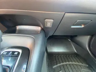 Toyota Corolla Hybrid 2024 SE 4dr Sedan