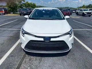 Toyota Corolla Hybrid 2024 SE 4dr Sedan