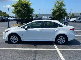 Toyota Corolla Hybrid 2024 SE 4dr Sedan