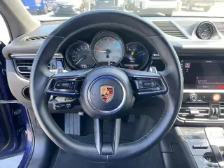 Porsche Macan 2022 AWD S 4dr SUV