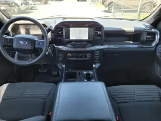 Ford F-150 2023 4x4 Lariat 4dr SuperCrew 5.5 ft. SB