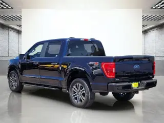 Ford F-150 2023 4x4 Lariat 4dr SuperCrew 5.5 ft. SB
