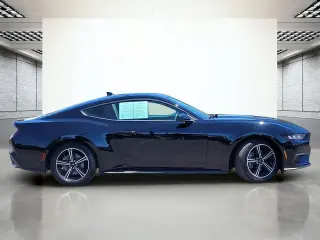 Ford Mustang 2024 EcoBoost 2dr Fastback