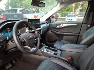 Ford Escape 2023 AWD Platinum 4dr SUV