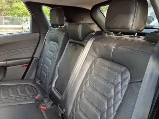 Ford Escape 2023 AWD Platinum 4dr SUV