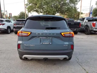 Ford Escape 2023 AWD Platinum 4dr SUV