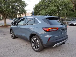 Ford Escape 2023 AWD Platinum 4dr SUV