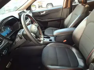 Ford Escape 2023 AWD ST-Line Select 4dr SUV