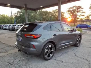 Ford Escape 2023 AWD ST-Line Select 4dr SUV