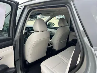 Hyundai TUCSON 2026 SEL Premium 4dr SUV