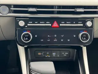Hyundai TUCSON 2026 SEL Premium 4dr SUV