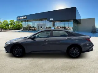 Hyundai ELANTRA 2026 SEL Sport 4dr Sedan