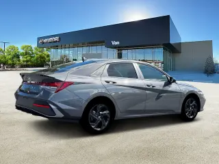 Hyundai ELANTRA 2026 SEL Sport 4dr Sedan
