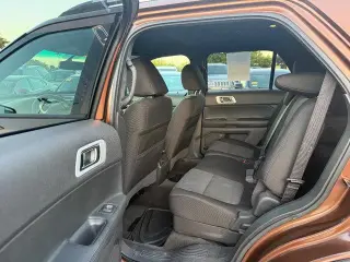 Ford Explorer 2012 AWD XLT 4dr SUV