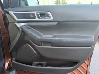 Ford Explorer 2012 AWD XLT 4dr SUV