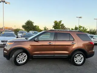 Ford Explorer 2012 AWD XLT 4dr SUV