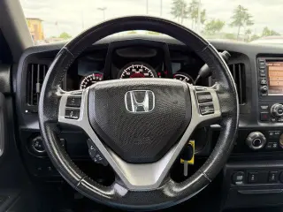 Honda Ridgeline 2013 4x4 RTL 4dr Crew Cab