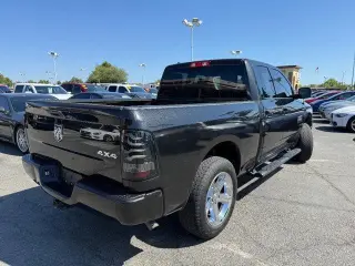Ram 1500 2017 4x4 Express 4dr Quad Cab 6.3 ft. SB Pickup