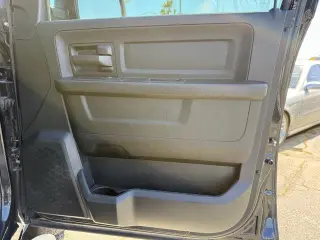 Ram 1500 2017 4x4 Express 4dr Quad Cab 6.3 ft. SB Pickup