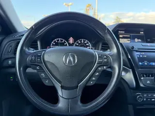 Acura ILX 2019 4dr Sedan w/Premium Package