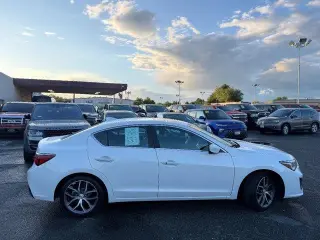 Acura ILX 2019 4dr Sedan w/Premium Package