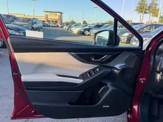 Subaru Impreza 2018 AWD 2.0i Limited 4dr Wagon
