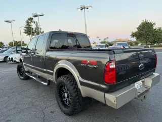 Ford F-250 Super Duty 2009 4x4 FX4 4dr Crew Cab 8 ft. LB Pickup