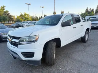 Chevrolet Colorado 2019 4x2 Work Truck 4dr Crew Cab 5 ft. SB
