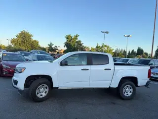 Chevrolet Colorado 2019 4x2 Work Truck 4dr Crew Cab 5 ft. SB
