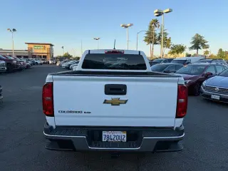 Chevrolet Colorado 2019 4x2 Work Truck 4dr Crew Cab 5 ft. SB