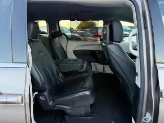 Chrysler Pacifica 2017 Touring-L Plus 4dr Mini-Van