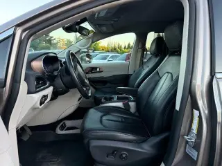 Chrysler Pacifica 2017 Touring-L Plus 4dr Mini-Van