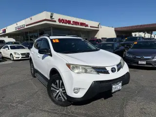Toyota RAV4 2015 LE 4dr SUV