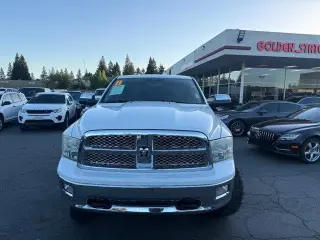 Ram 1500 2011 4x4 ST 4dr Crew Cab 5.5 ft. SB Pickup