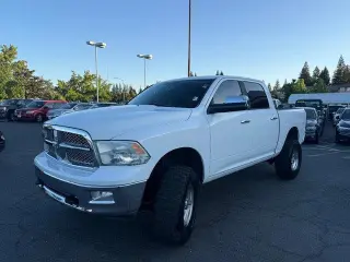 Ram 1500 2011 4x4 ST 4dr Crew Cab 5.5 ft. SB Pickup