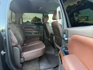Chevrolet Silverado 1500 2015 4x4 High Country 4dr Crew Cab 5.8 ft. SB
