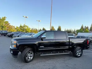 Chevrolet Silverado 1500 2015 4x4 High Country 4dr Crew Cab 5.8 ft. SB