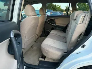 Toyota RAV4 2008 4x4 Base 4dr SUV