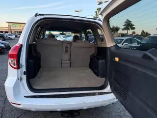 Toyota RAV4 2008 4x4 Base 4dr SUV