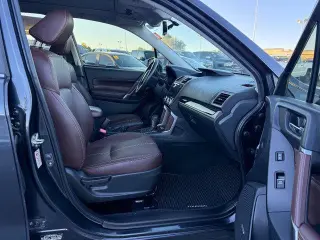 Subaru Forester 2017 AWD 2.5i Touring 4dr Wagon