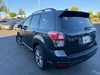 Subaru Forester 2017 AWD 2.5i Touring 4dr Wagon