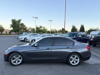 BMW 3 Series 2013 328i 4dr Sedan
