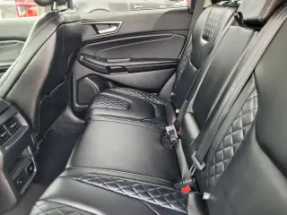 Ford Edge 2023 AWD Titanium 4dr Crossover
